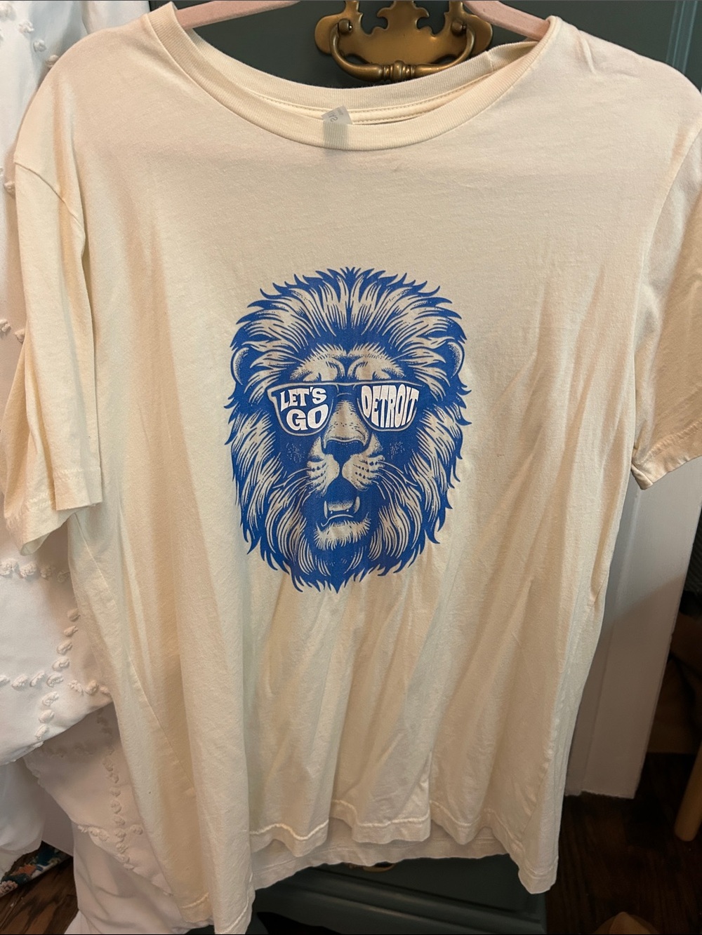 Cream Lion Graphic Tee with Blue Print